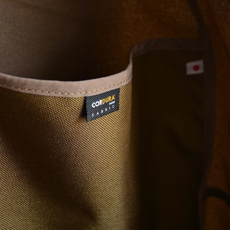 画像1: EEL Products × OUTDOOR PRODUCTS/ セキュリティデイバッグ