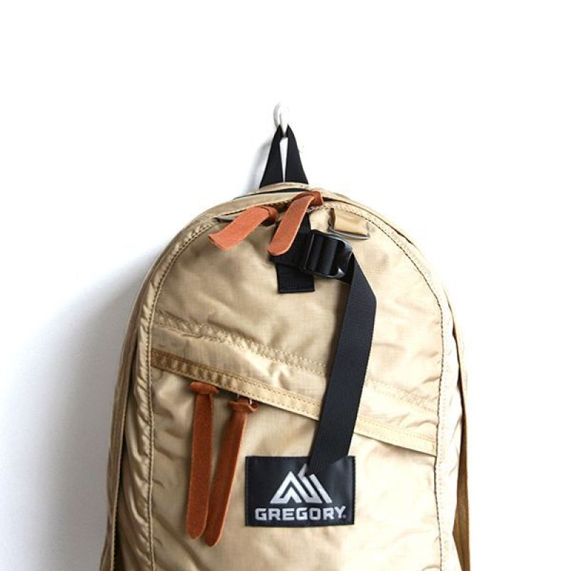画像1: GREGORY / DAY PACK SAND