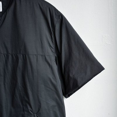 画像4: STILL BY HAND / S/S 中綿ナイロンTシャツ (BL0384)