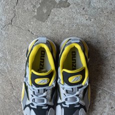 画像6: MIZUNO  / WAVE RIDER 1S グレー×ブラック×イエロー（D1GA193247） (6)