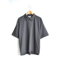 STILL BY HAND / CS05242