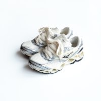 MIZUNO  / WAVE PROPHECY LS