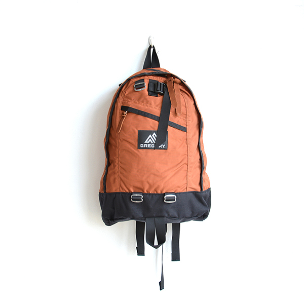 バッグパック/リュックGREGORY DAYPACK RUST - mirabellor.com