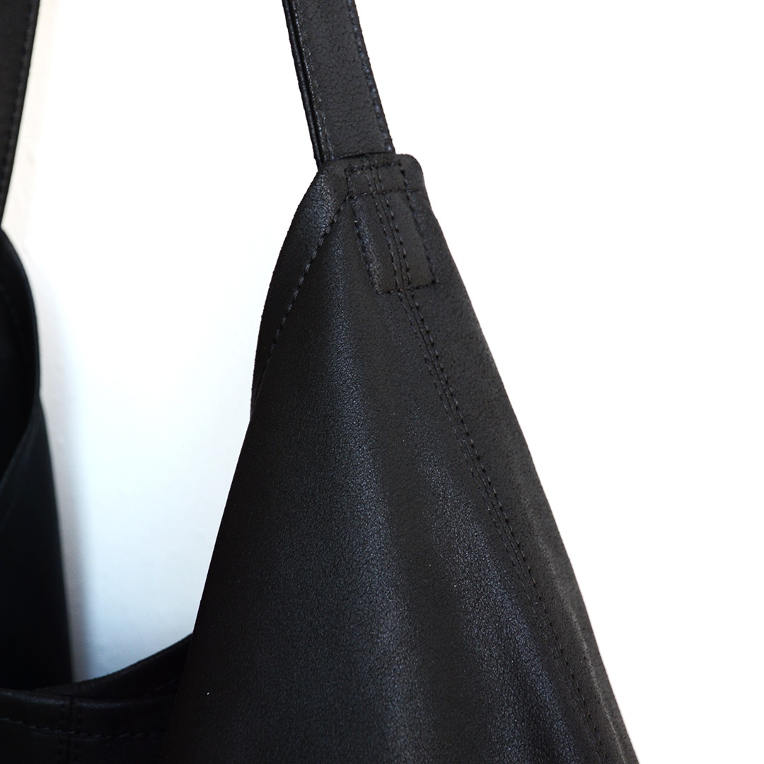 画像: Morphée / TRIANGLE SHOULDER (M size)