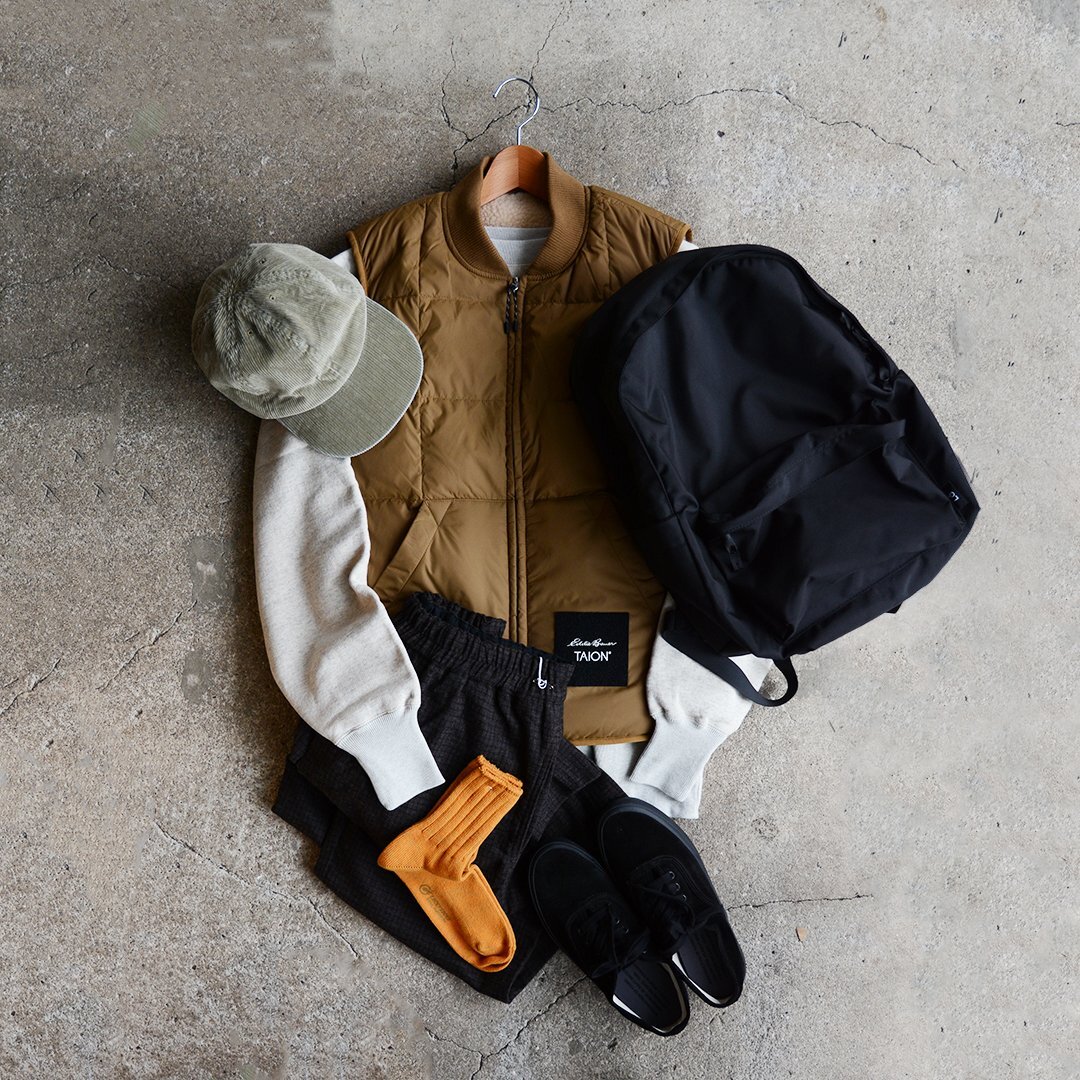 画像: Eddie Bauer × TAION / EB × TAION REVERSIBLE DOWN BOA VEST (E242850)