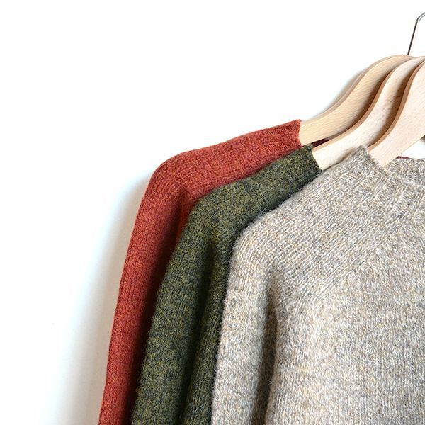 画像: Inverallan / Shetland Crew Neck Saddle Sweater 